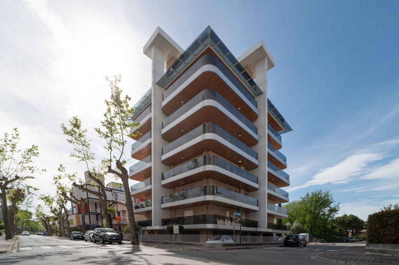 Residenza Monica Apartment Lignano Sabbiadoro Exterior foto