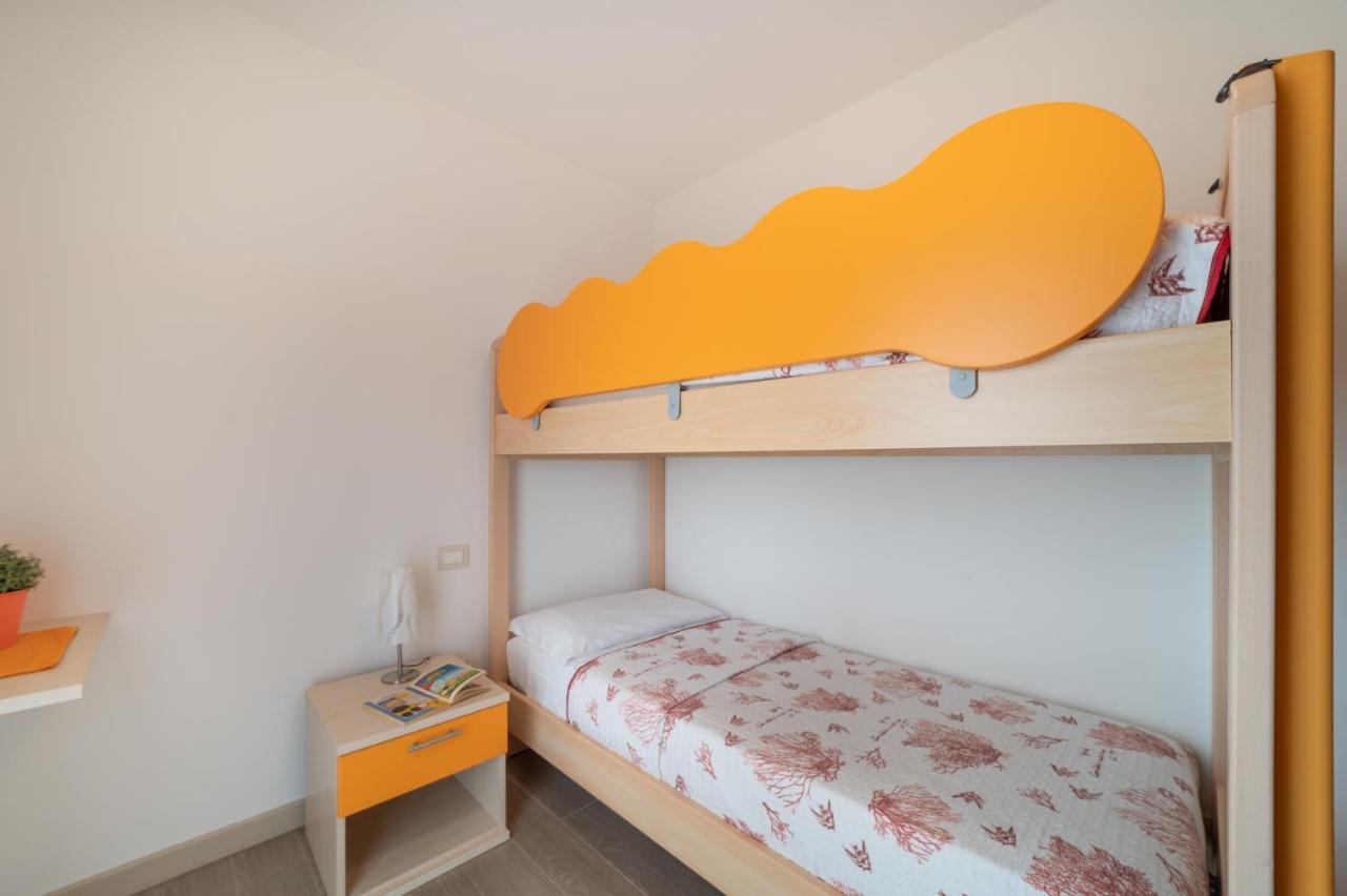 Residenza Monica Apartment Lignano Sabbiadoro Exterior foto