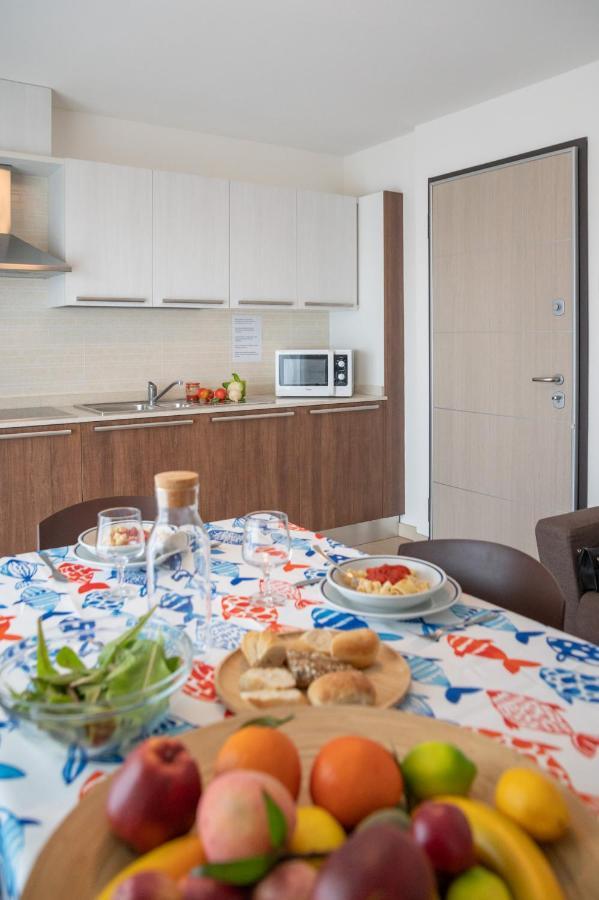 Residenza Monica Apartment Lignano Sabbiadoro Exterior foto