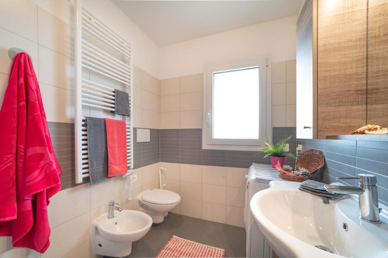 Residenza Monica Apartment Lignano Sabbiadoro Exterior foto