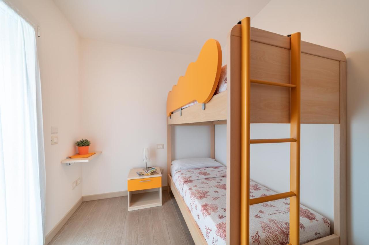 Residenza Monica Apartment Lignano Sabbiadoro Exterior foto