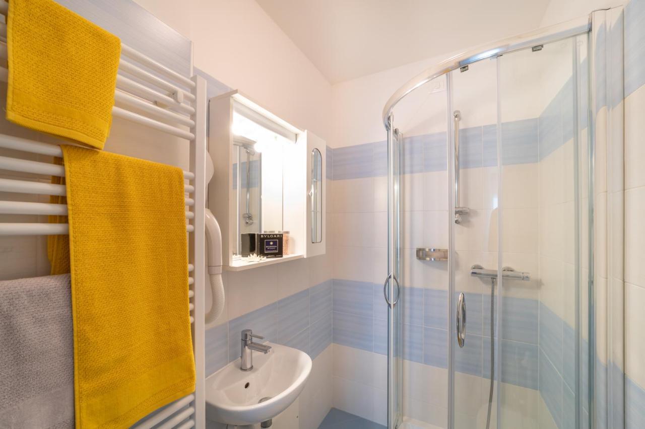 Residenza Monica Apartment Lignano Sabbiadoro Exterior foto